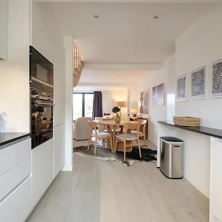 Apartman Flats De La Trinite *