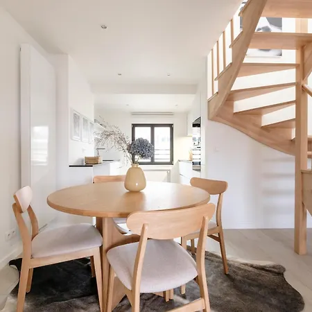 Apartman Flats De La Trinite