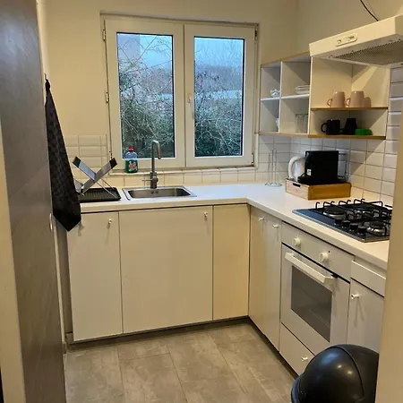 Confortable Avec Garage Premier Etage Sans Terrasse *