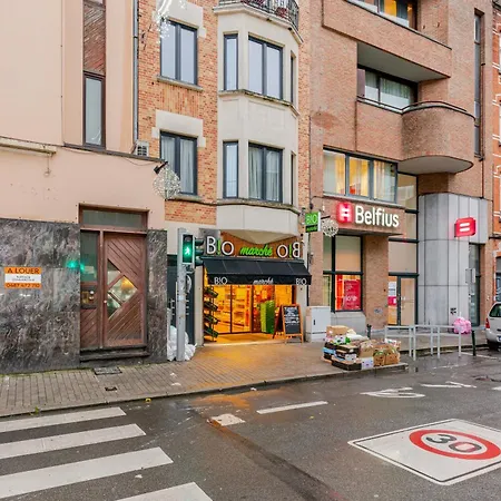 Le Joyau A Etterbeek アパート