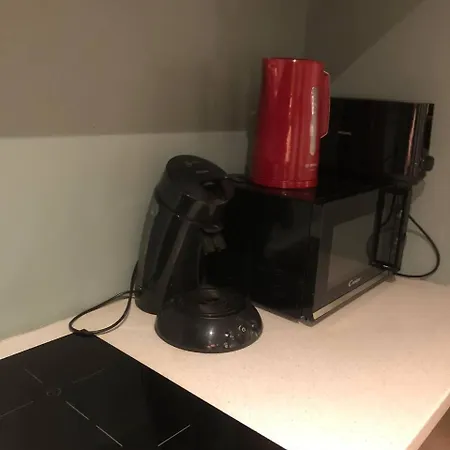 Spacious Brusselles Place Hotel