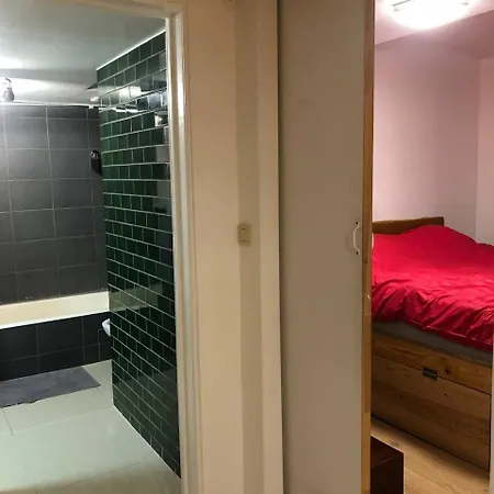 Hotel Good In Sweet Cozy Brussels
