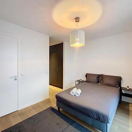 Penthouse Cinquantenaire Apartment *