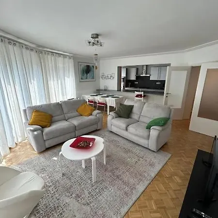 Appartement Tres Belle Proche Du Centre De