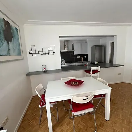 Tres Belle Proche Du Centre De Brussel