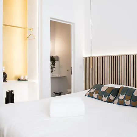 فندق مبيت وإفطار Wow