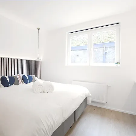 فندق مبيت وإفطار Wow