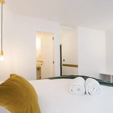 Wow فندق مبيت وإفطار