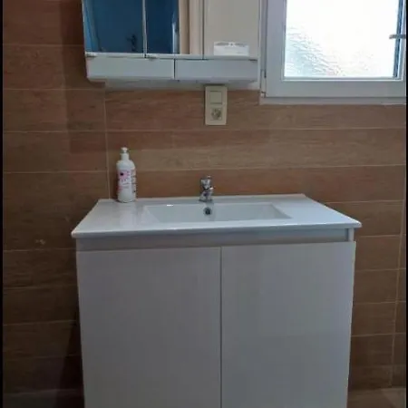 Confortable Lits Double Schaarbeek Premier Etage בריסל