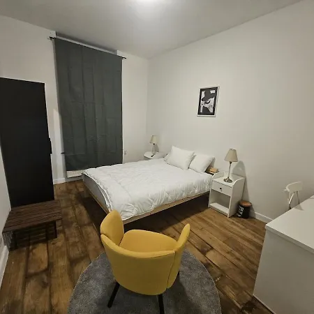 Cosy Near Europeen Union