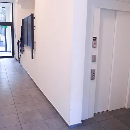 Апартаменты 1br Metro Hopital Erasme Bordet Handicapt Friendly *