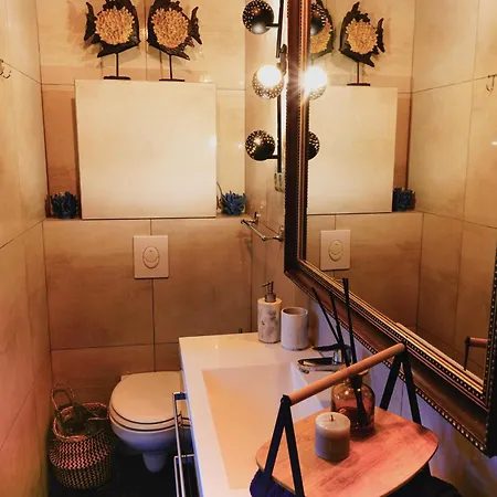 Magical Double Bedroom Duplex Брюссель