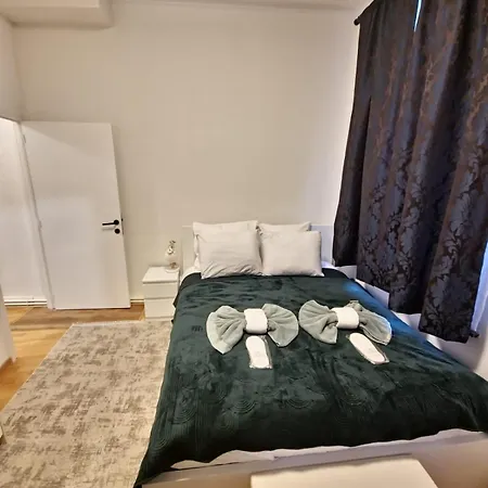 Sauna, Atomium, Expo Brussels, Stadium Roi Baudoin, Kinepolis, Planetarium, Centre בריסל