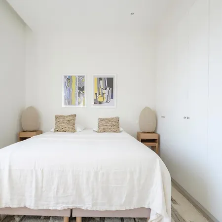 Apartman Flats De La Trinite *