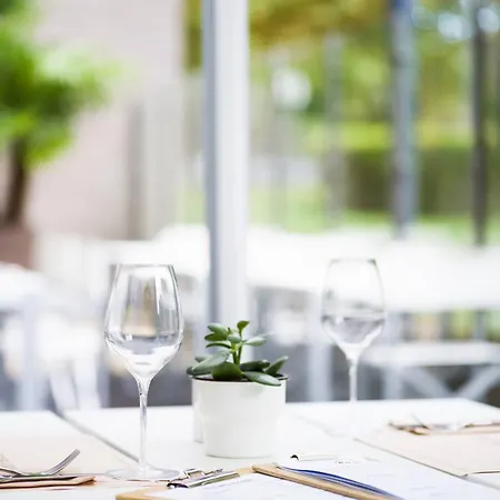 Courtyard By Marriott Brussels 4*
