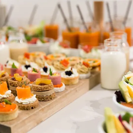 Courtyard By Marriott Brussels Hotel