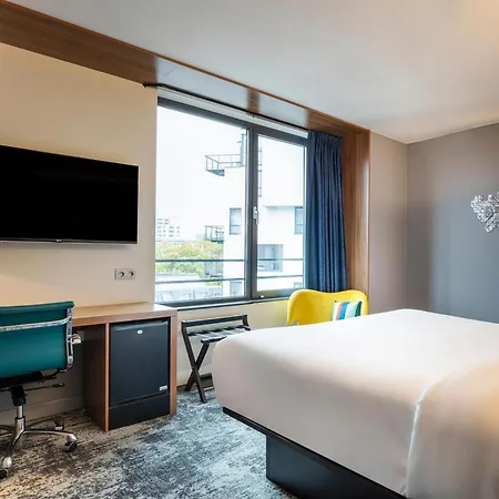 Szálloda Aloft Schuman 3*