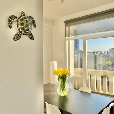 Lovely Loft In Panoramic View! شقة *