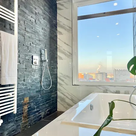 Lovely Loft In Panoramic View! * بروكسل