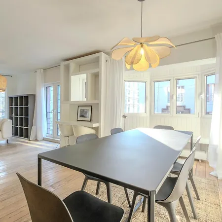 The Parliament Flats Appartement