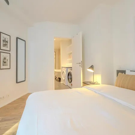 The Parliament Flats * Bruxelles