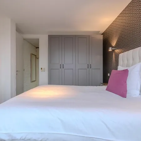 Beautiful Penthouse With Terrace In Appartement *