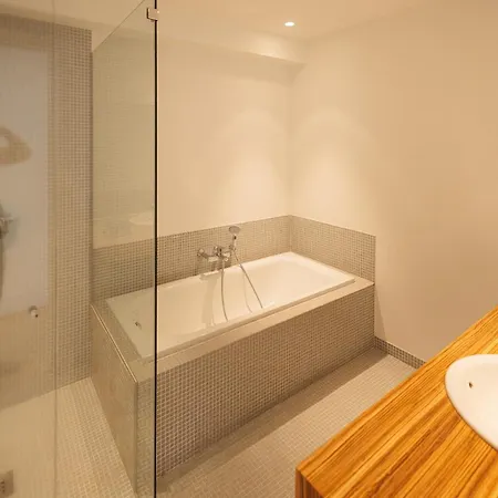 400 Sqm Luxury Centre Brüksel