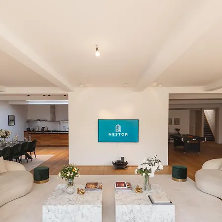 400 Sqm Luxury Centre Daire *