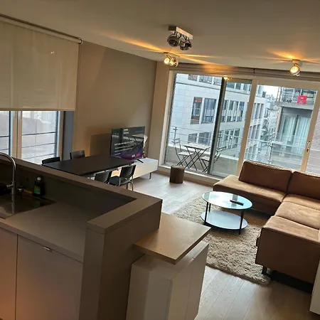 شقة Comfortable Two Bedroom In Center *