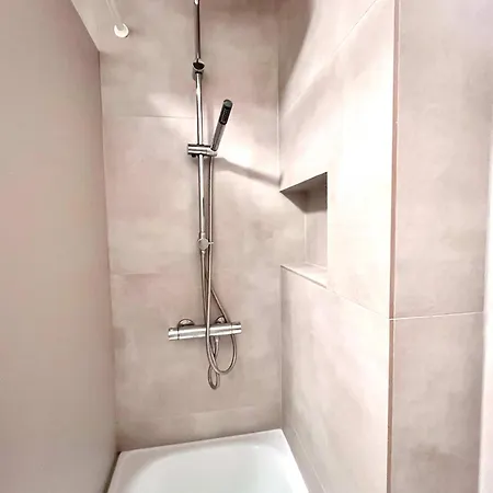 Bright & Stylish In Nature 公寓 布鲁塞尔