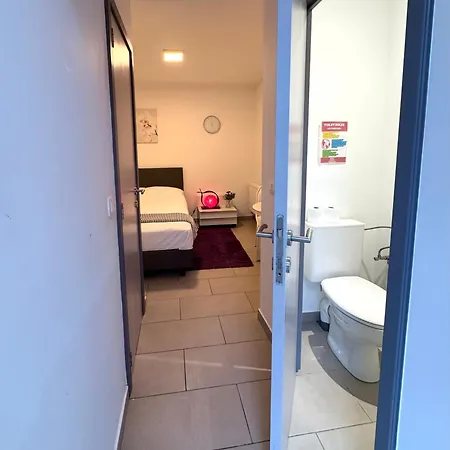 Cosy A Metro Vandervelde شقة بروكسل