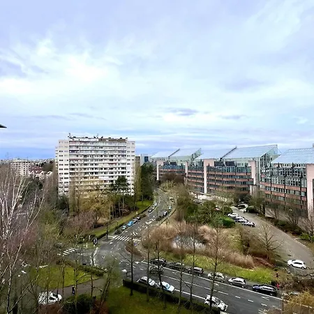 Elegant 2pcs Proche * בריסל