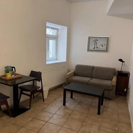 Centre De Bruxelles, B Daire *