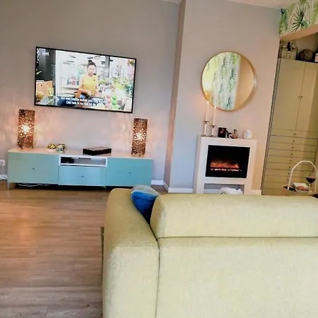 Oasis Of Charm In Brussels! * 布鲁塞尔