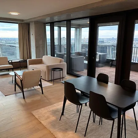 Apartamento Luxurious In Center *