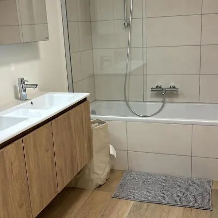 Luxurious In Center Apartament