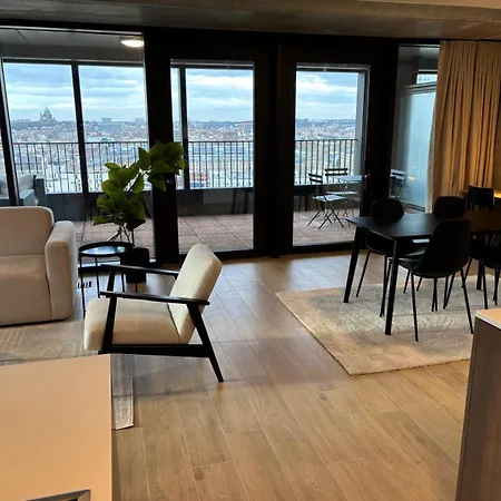 Luxurious In Center * Bruselas