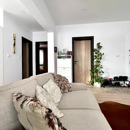 Midi Station - 6 Pers Comfort Apartment *