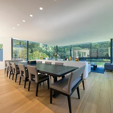 Villa The Luxury Glass Manor