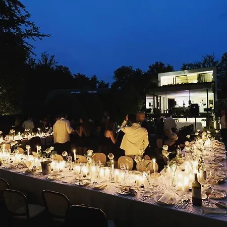ヴィラ The Luxury Glass Manor ブリュッセル