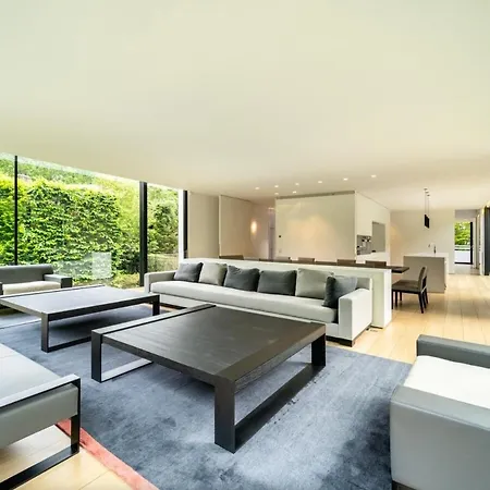 The Luxury Glass Manor