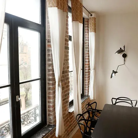 Absolute Charm 3 Bedroom 3 Bathroom With Ac Eu District * Bruxelas