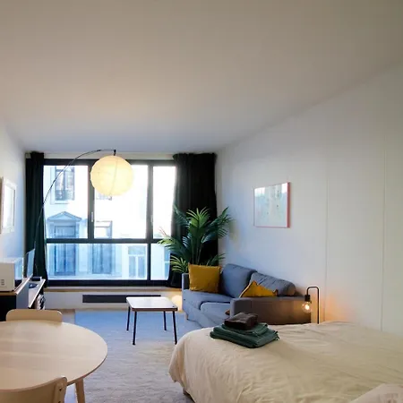 Brand New & Cosy - Louise & Stephanie Area Брюссель