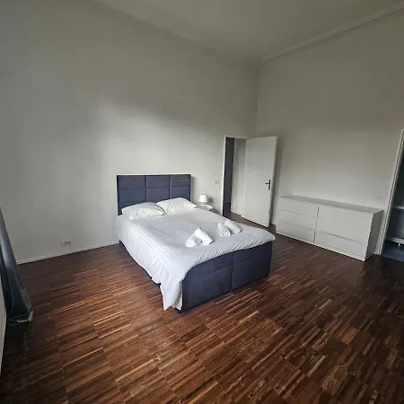 Velvet House Брюссель