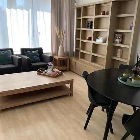 Belle Etage A Stockel With Charming Patio