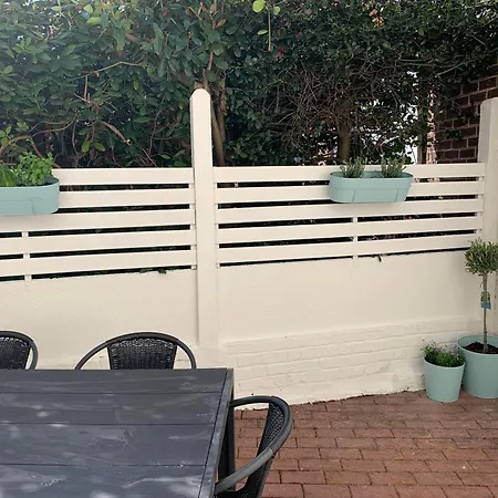 公寓 Belle Etage A Stockel With Charming Patio *