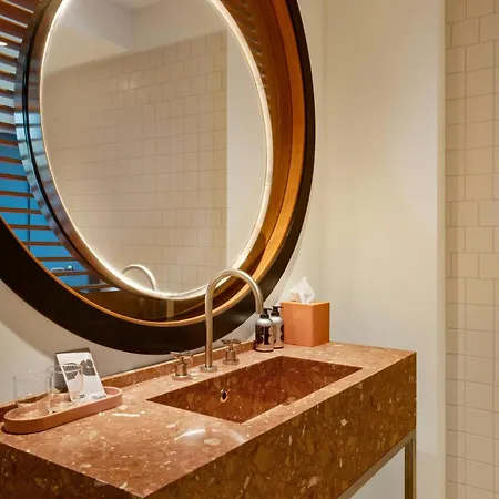 Hotel The Standard, Bruselas