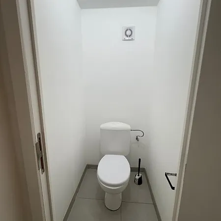 Apartment 2 Bedroom Duplex *