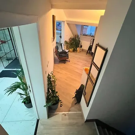 Apartment Modern Loft Near Eu Institutions