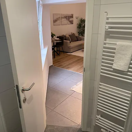 Cozy South-up&ground Apartament *